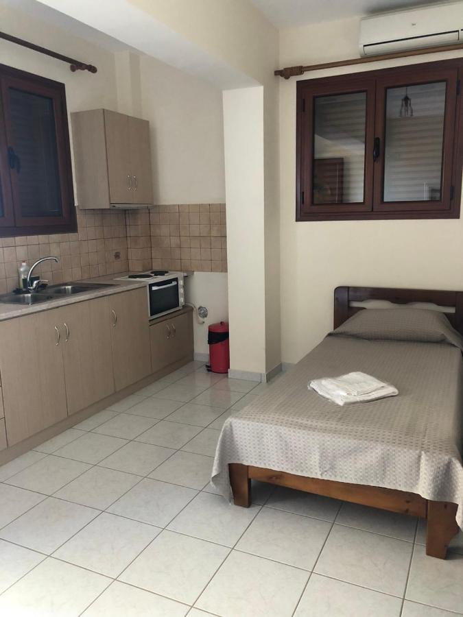 Savvas Apartments Плитра Экстерьер фото
