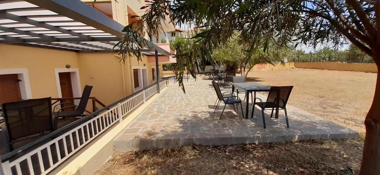 Savvas Apartments Плитра Экстерьер фото