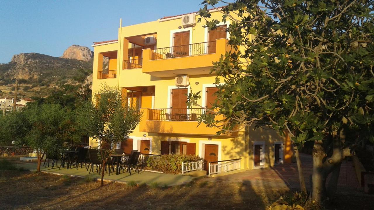 Savvas Apartments Плитра Экстерьер фото