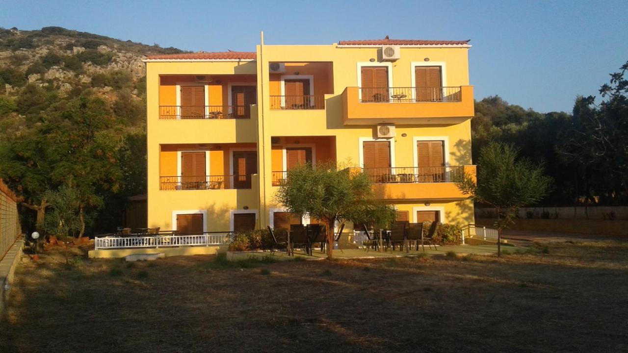 Savvas Apartments Плитра Экстерьер фото